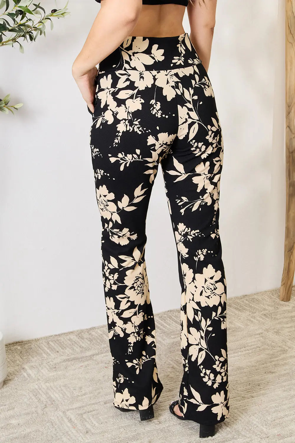 Heimish Full Size High Waist Floral Flare Pants df7537bf57cc4f6694b3b0c2ef77dade-Max