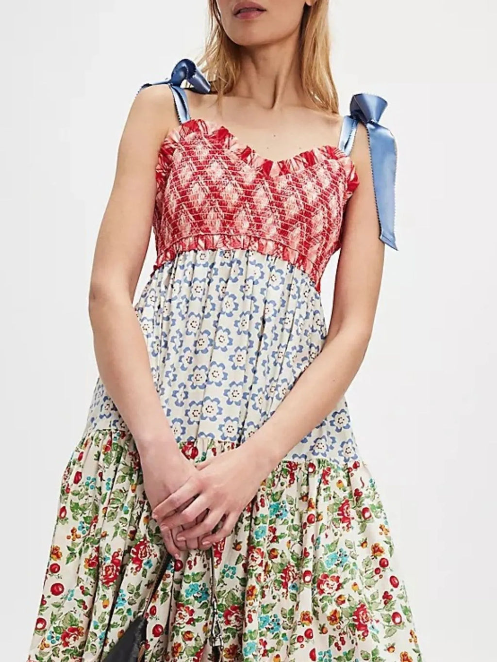 Smocked Tie Shoulder Printed Maxi Dress dfb18ee2-a67f-466c-ac36-11a9cd18be09-Max-Origin