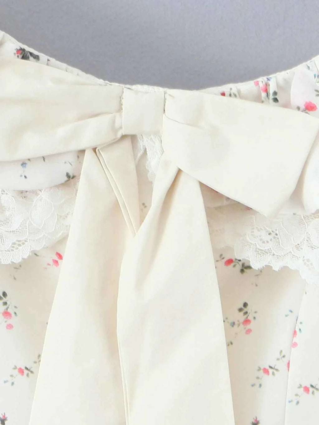 Off-Shoulder Floral Lace Trim Mini Dress e062a3ac92ef469db80244b455858f82-Max-Origin