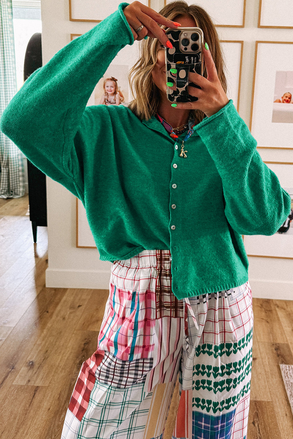 Bright Green Solid Color Button Drop Shoulder Knit Cardigan e0fd0c0382fdeda8