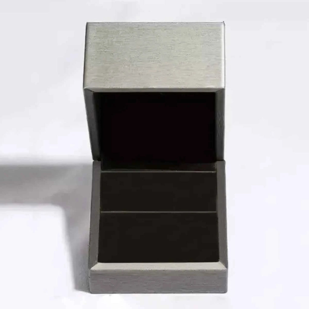 3 Carat Moissanite Square Ring e1e8c2c4-cc1e-4b0f-b0c5-1aae5e6b21ef-Max-Origin