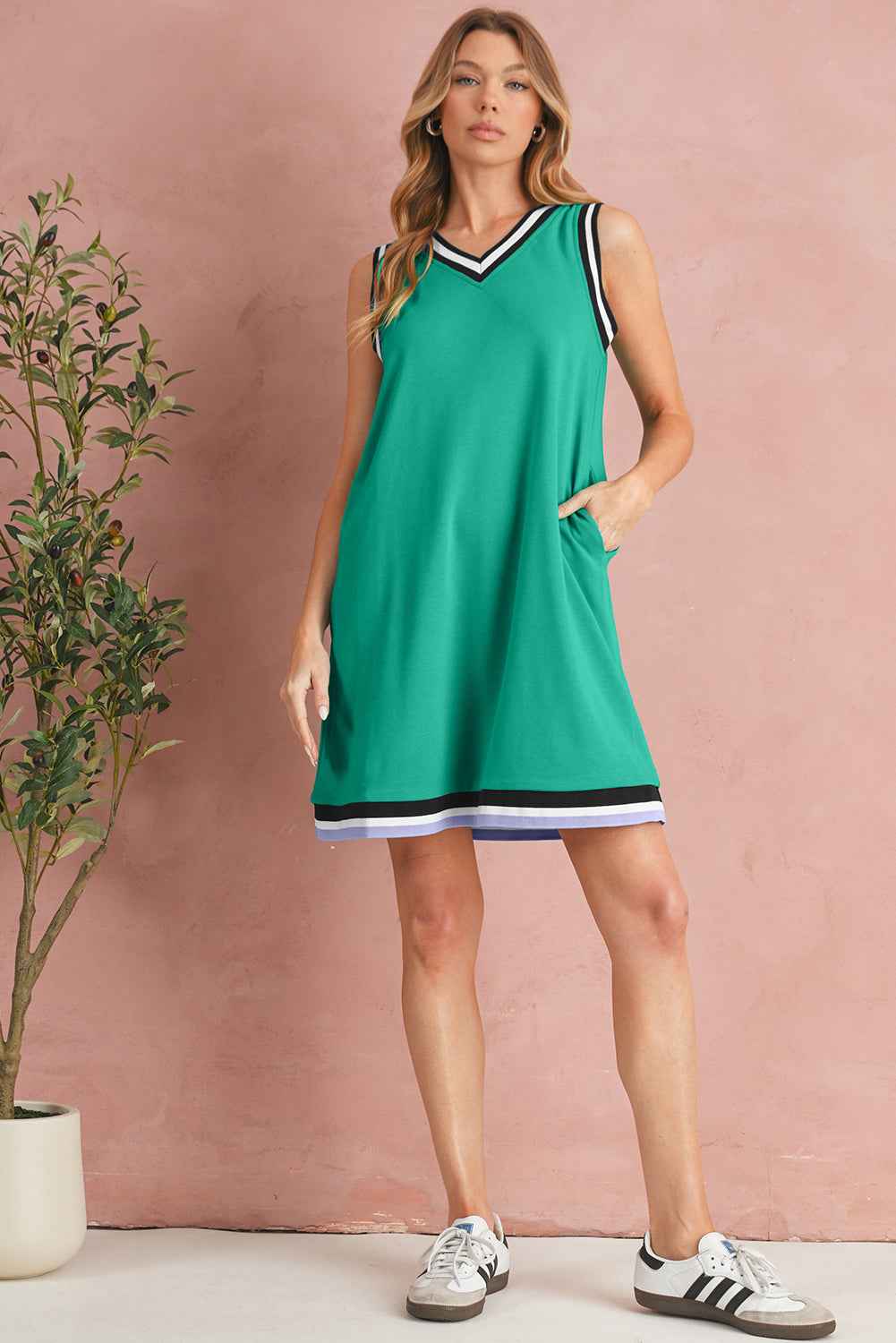 Mint Green Contrast Trim V Neck Sleeveless Mini Dress e34515b2d18962a2