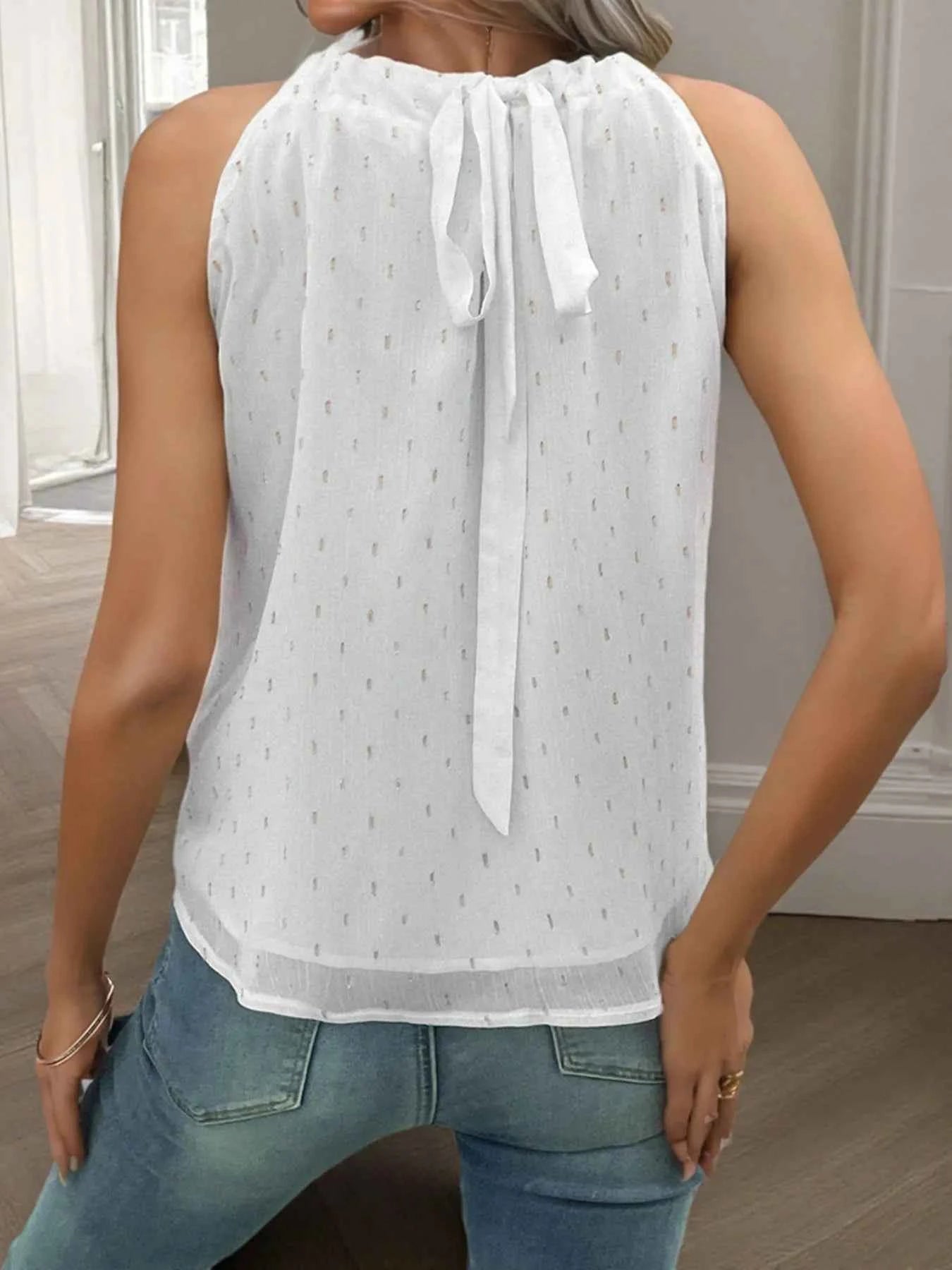 Tie Back Cami Top e3a9deba96da4058b3425bbce1632354-Max-Origin