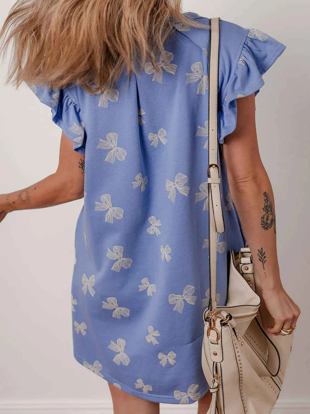 Bow Knot Print Crewneck Ruffled Sleeve Shift Mini Dress e3e62eda05054ff1a94762f8ba462faf-Max-Origin
