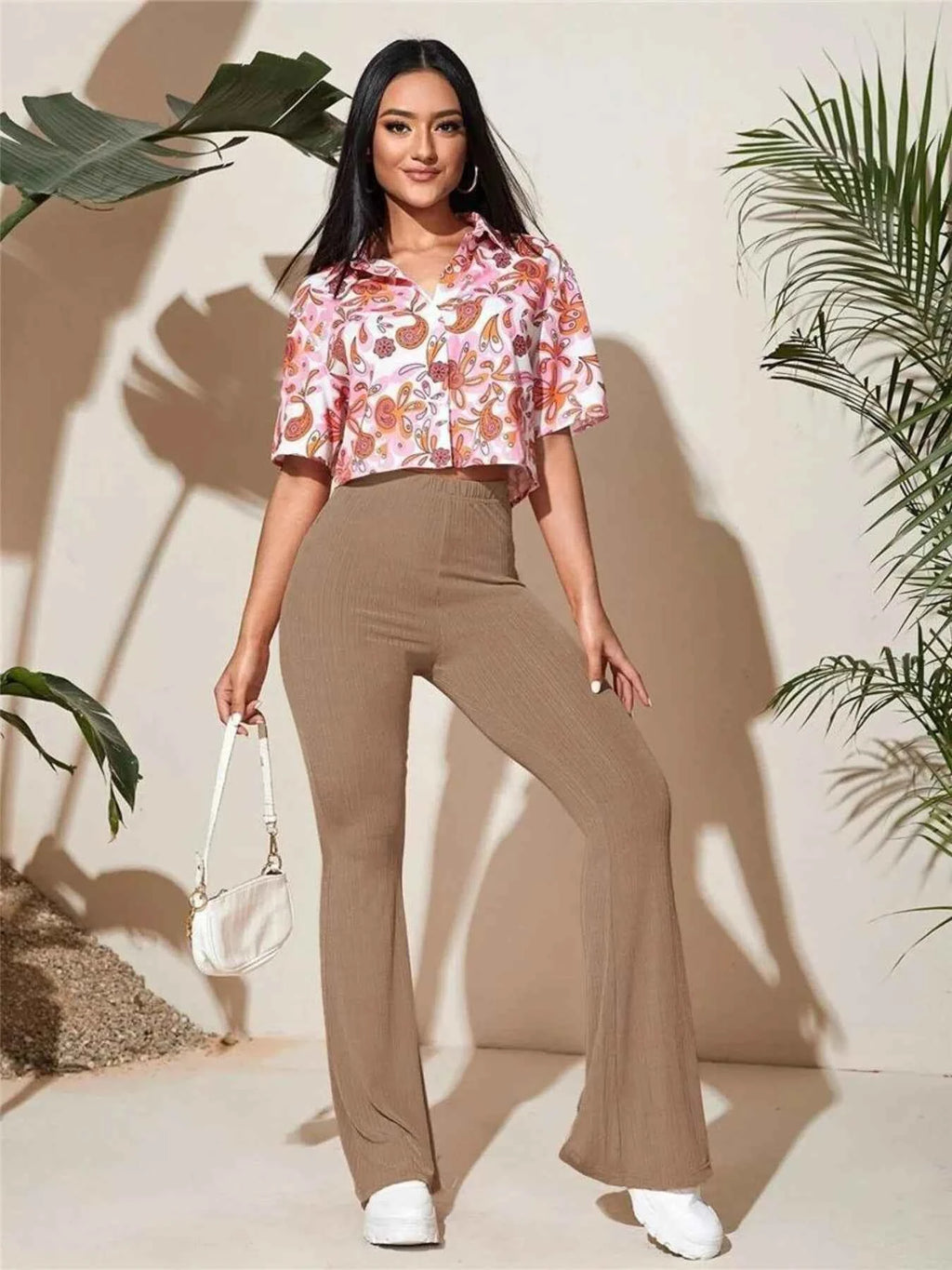 Full Size High-Waist Flare Active Pants Plus Size e3e84d436e95412384b03cffa7b8f2e9-Max-Origin