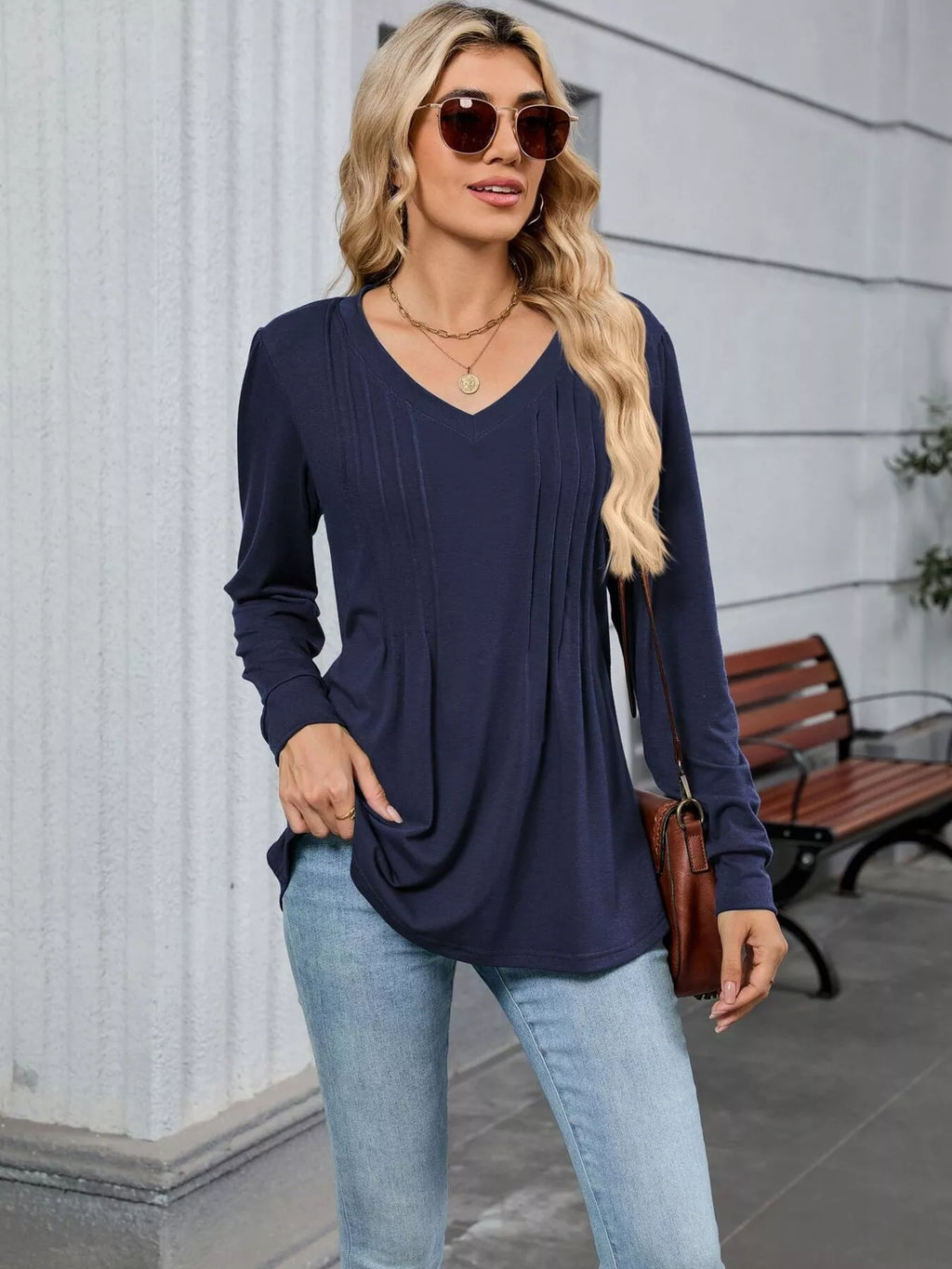 V-Neck Long Sleeve Relaxed Fit T-Shirt e49965c960924427a741837906c03ba2-Max-Origin