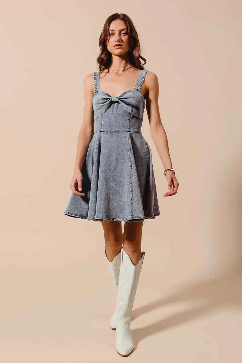SO ME Mineral Washed Bow Ribbon Denim Flare Dress e4e35d4c3ccb4c3d8af385323ae2d957-Max-Origin