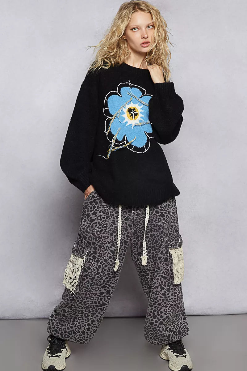 POL Floral Pattern Round Neck Sweater with Exposed Stitching e53e4230-ce0b-454a-b128-c05099696edf-Max-Origin