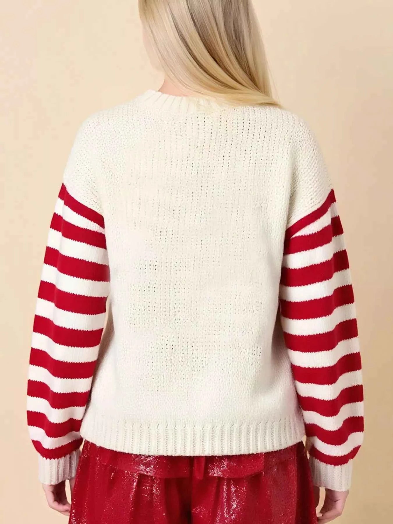 Christmas Tree Round Neck Sweater e557ea11-9e88-45c8-9ccc-b5fcc1f8117c-Max-Origin