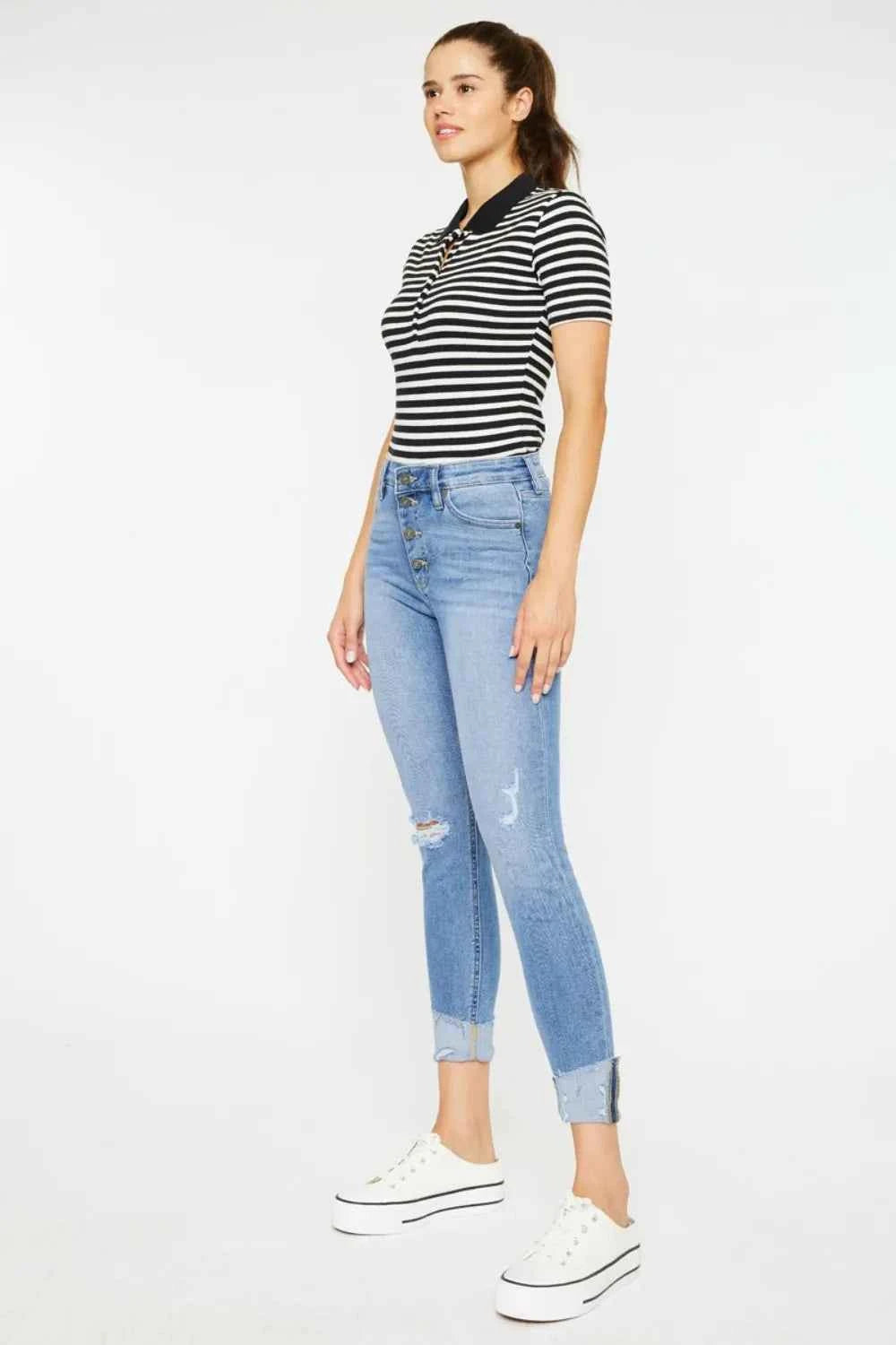 Kancan Distressed Cat's Whiskers Button Fly Jeans e5dccf47-8446-4069-bbaa-b40aa1932084-Max