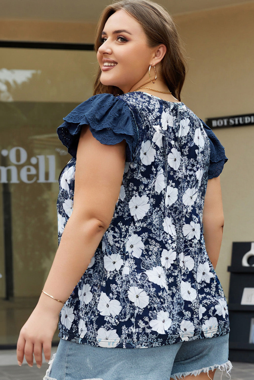 Khaki Floral Patchwork Flowy Sleeve Plus Size Blouse e63c51fa4836b418