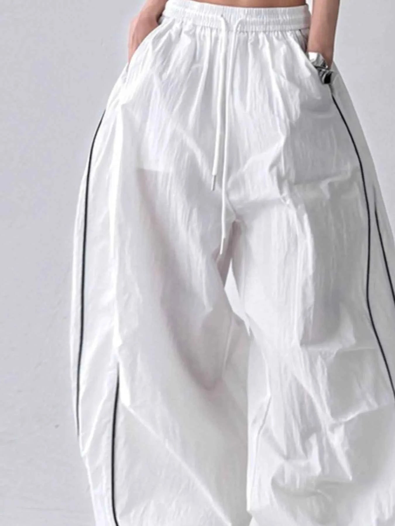 Drawstring Wide Leg Pants e6a0adea-6230-44dd-897c-54a6677300e1-Max-Origin