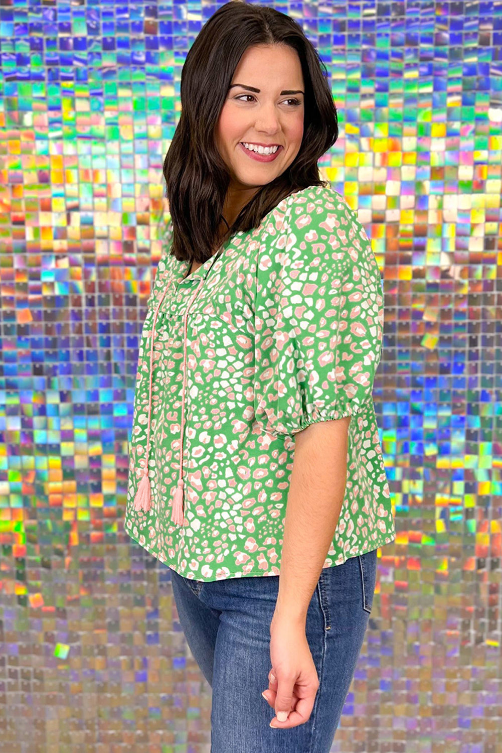 Green Plus Size Leopard Tassel Tie Split Neck Puff Sleeve Blouse e78a0492814bc386