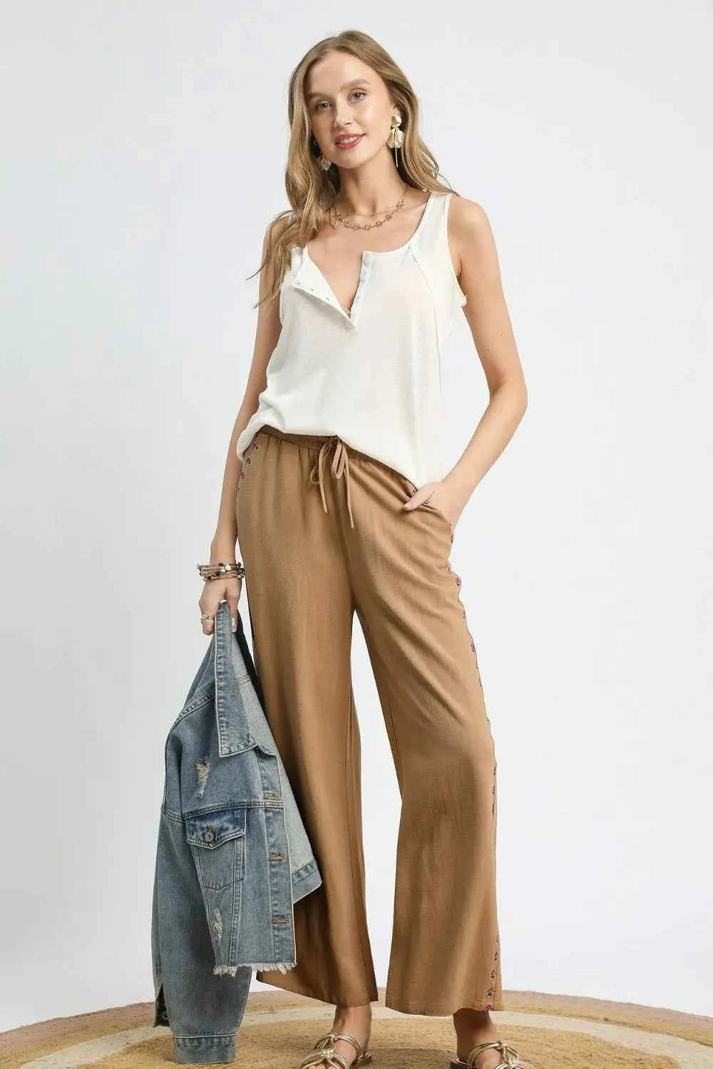 Umgee Wide Leg Drawstring Pants e9224d77-45af-4e23-b79f-b938608ca8b7-Max-Origin