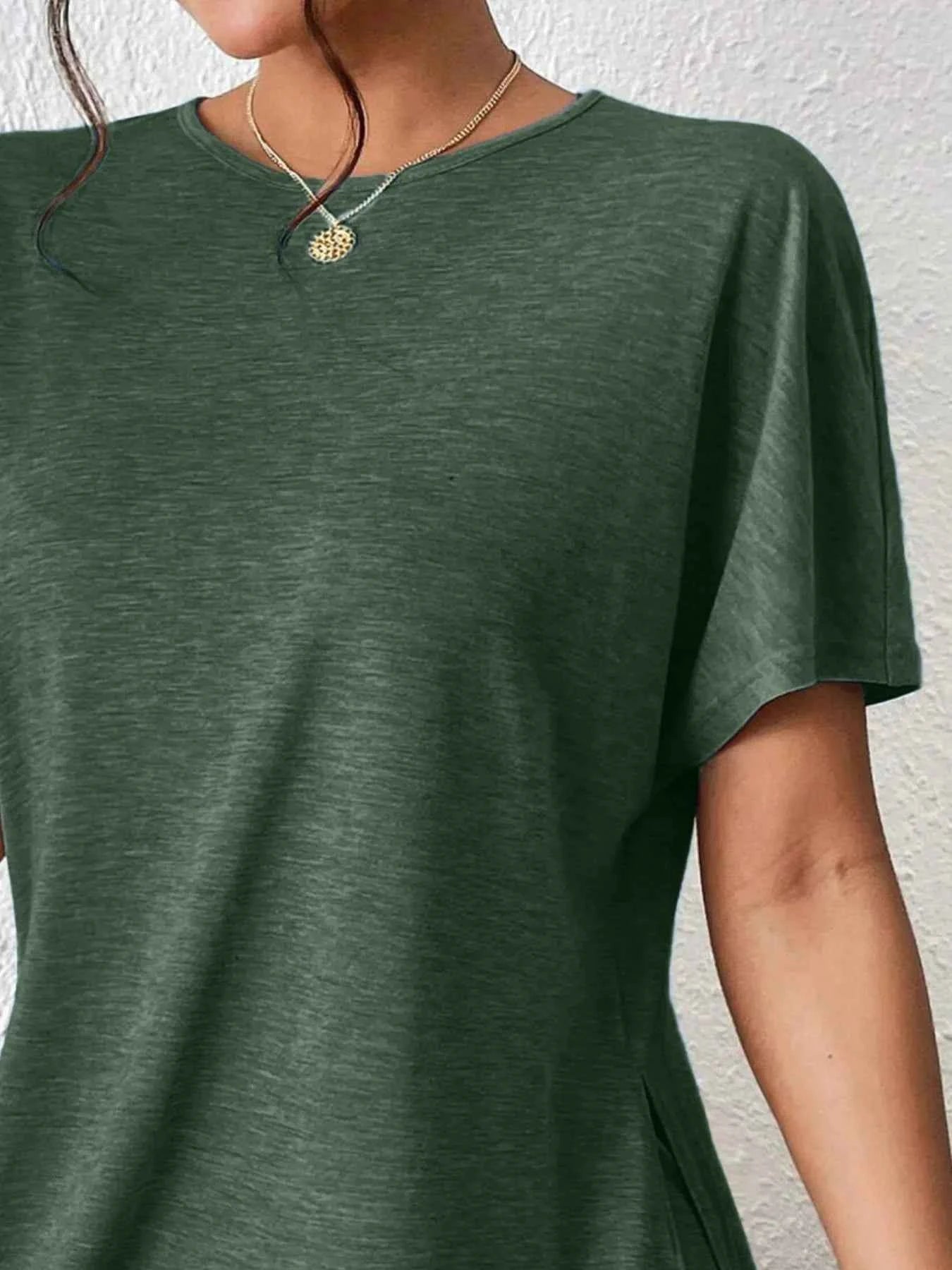 Casual Round Neck T-Shirt and Shorts Set e9669afd-85b8-4685-93f1-880a3ee5704f-Max-Origin