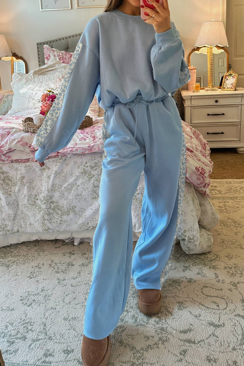 Beau Blue Floral Patchwork Drop Shoulder Pullover and Sweatpants Lounge Set e984cdea3f7cc077