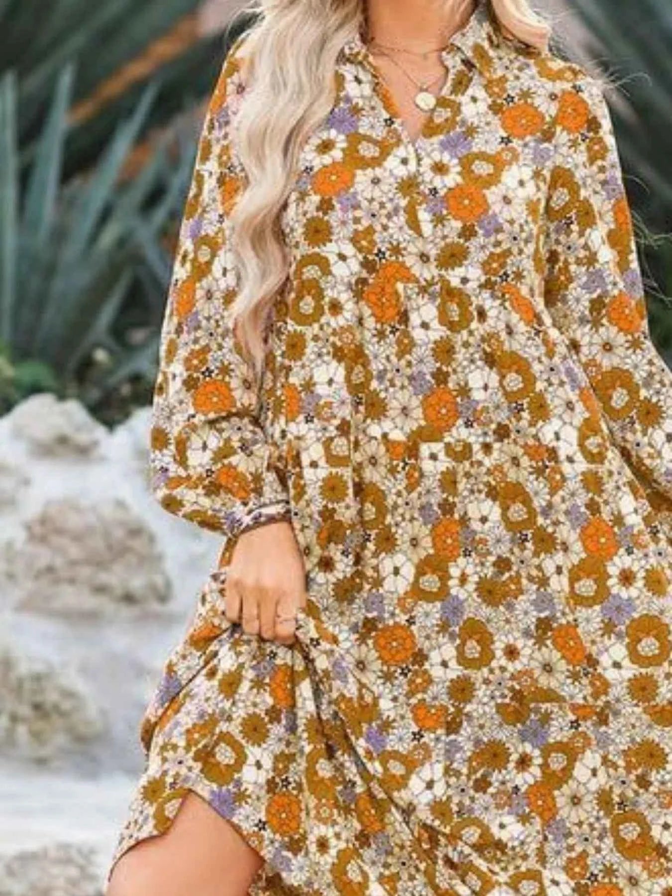 Floral Print Balloon Sleeve Midi Dress e995fc2d-0ed5-444f-8cad-00f6fdd0ce7a-Max-Origin