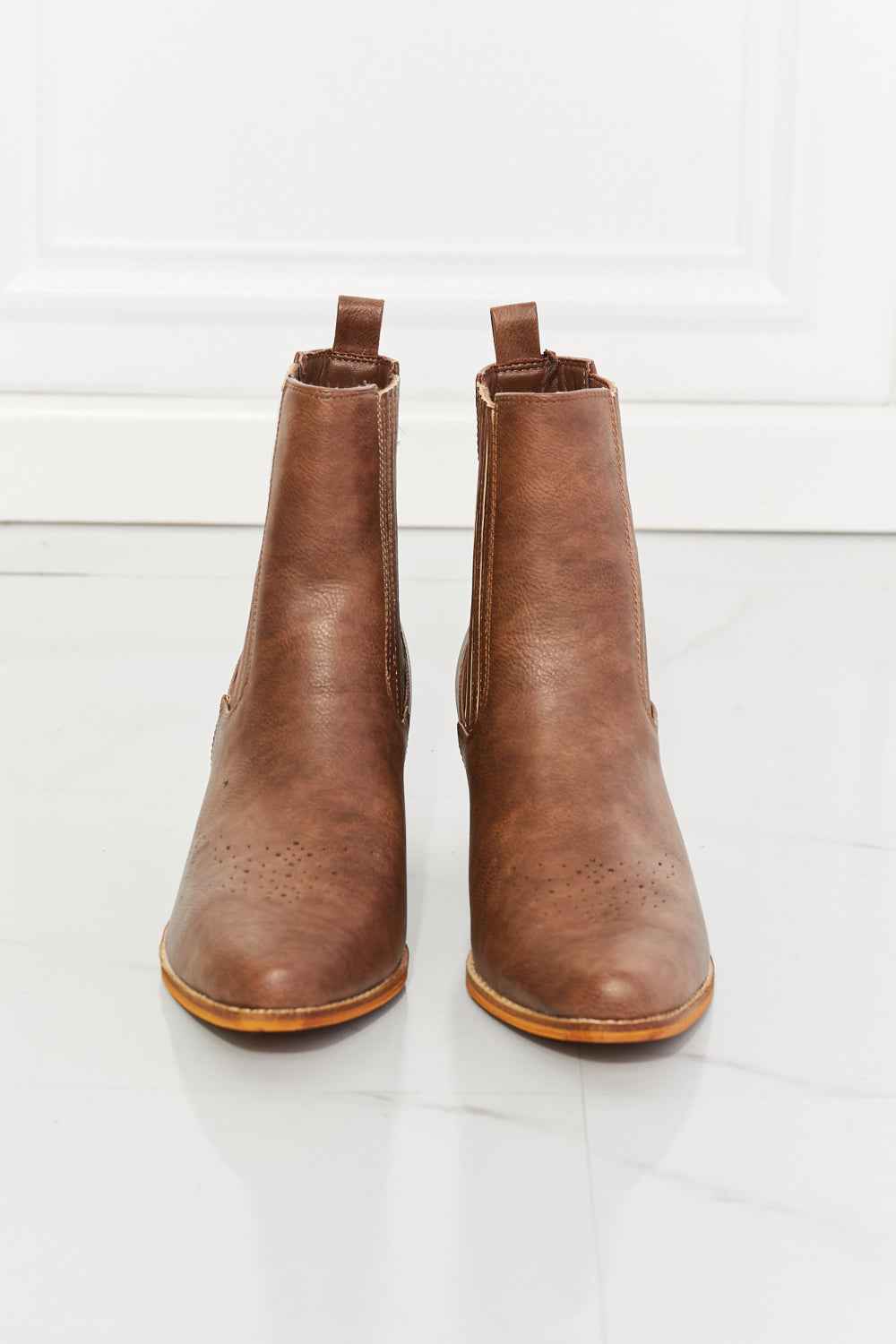 MMShoes Love the Journey Stacked Heel Chelsea Boot in Chestnut e9f63c5355754e47b48ff523c3487a2f-Max