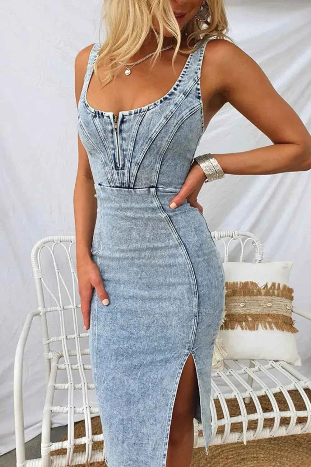 Side Slit Washed Scoop Neck Denim Dress Light Blue ebaa238d-d937-4788-aa93-fac9fe6cef76-Max