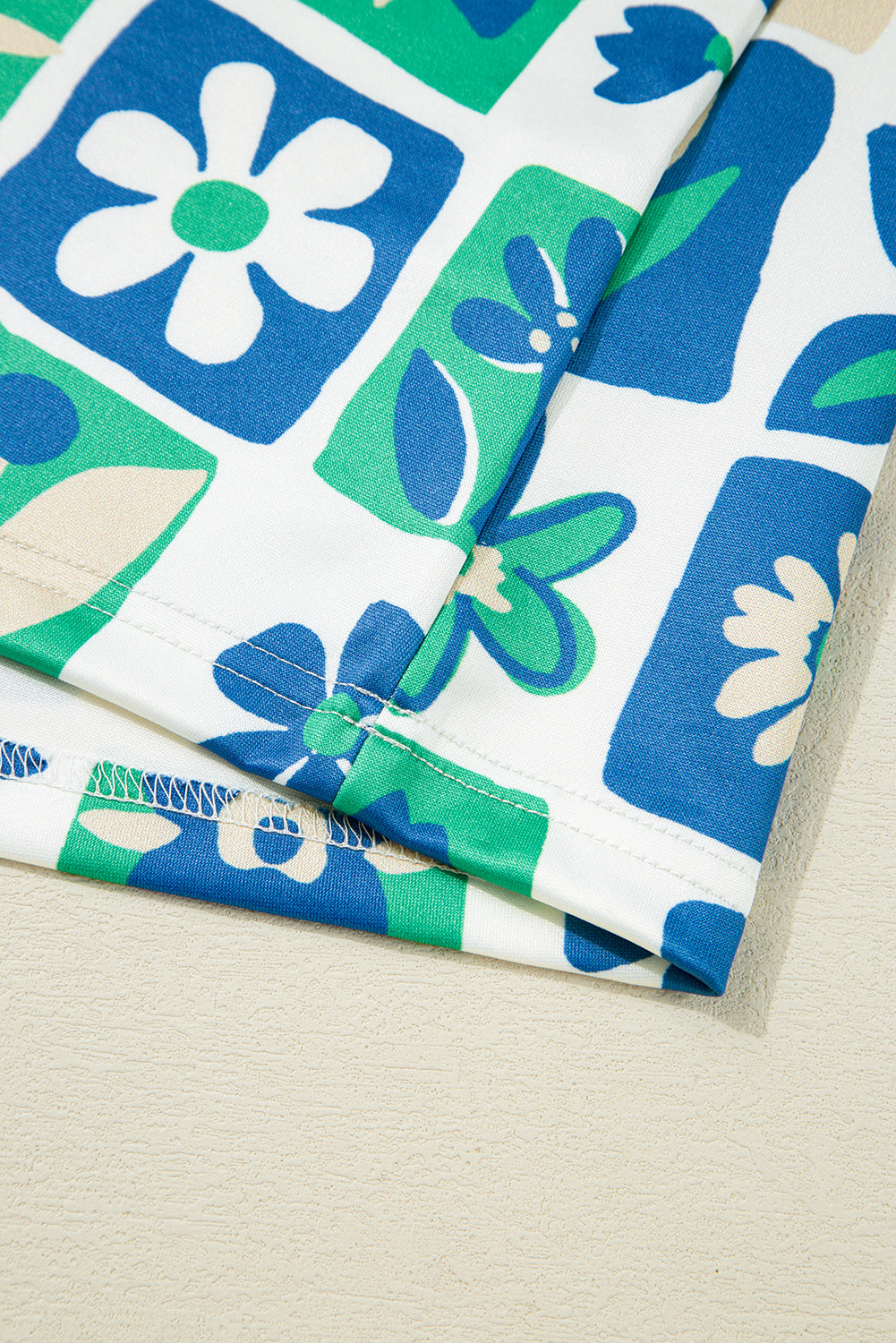 Green Floral Plaid Colorblock Flutter Sleeve Blouse ebcd216e264b5766