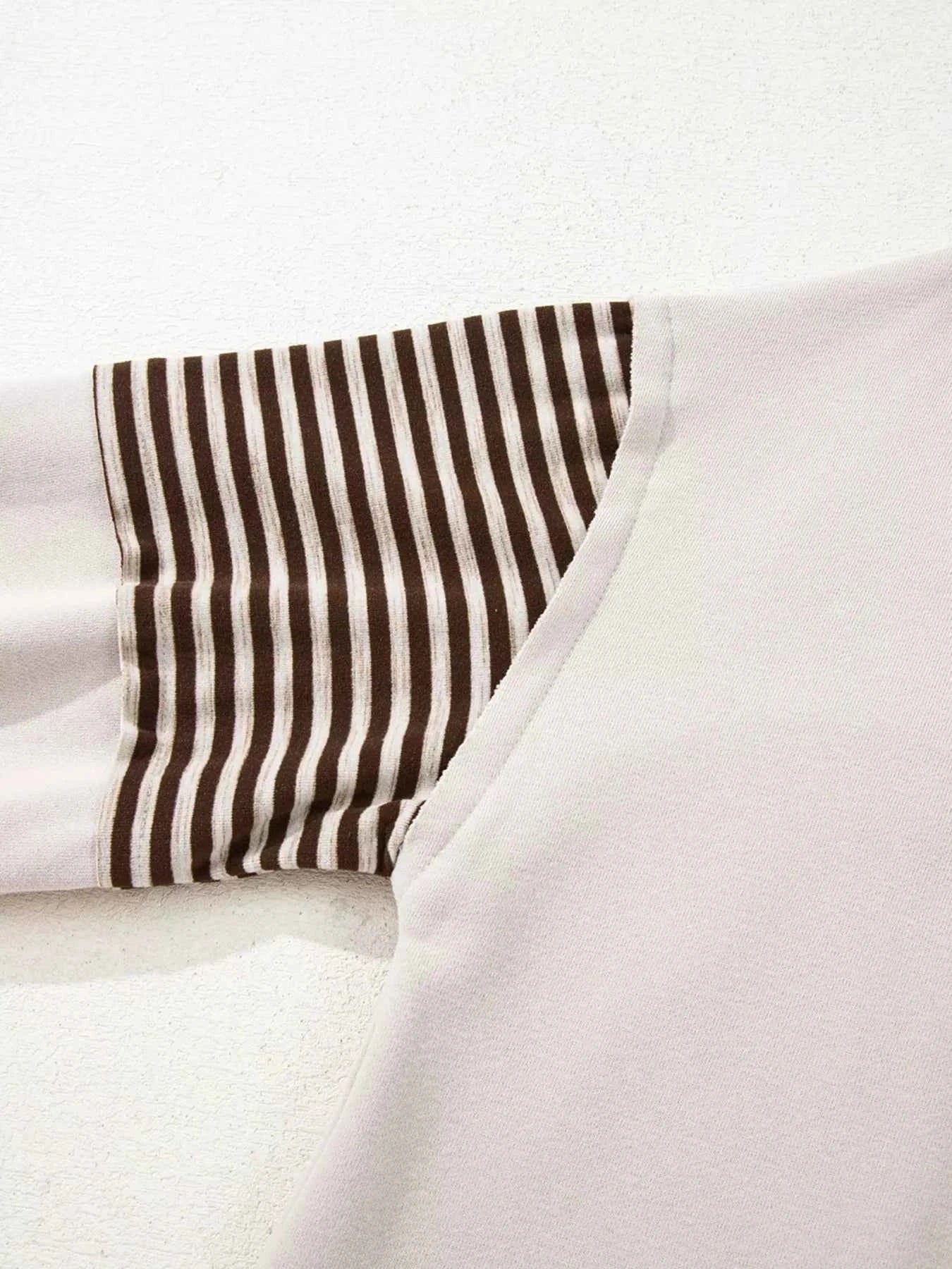 Contrast Striped Long Sleeve Sweatshirt ec1d00450484488886567bbacbeeb898-Max-Origin