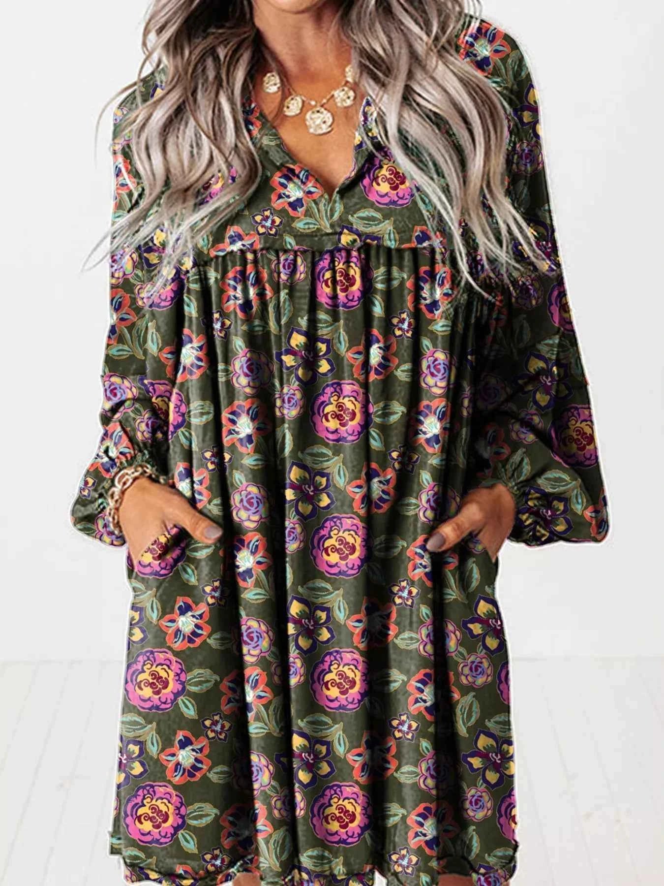 Floral Print Split Neck Bubble Sleeve Shift Mini Dress Floral ec4e8ba7c82d4be3a2c18e8a0952fb6c-Max-Origin