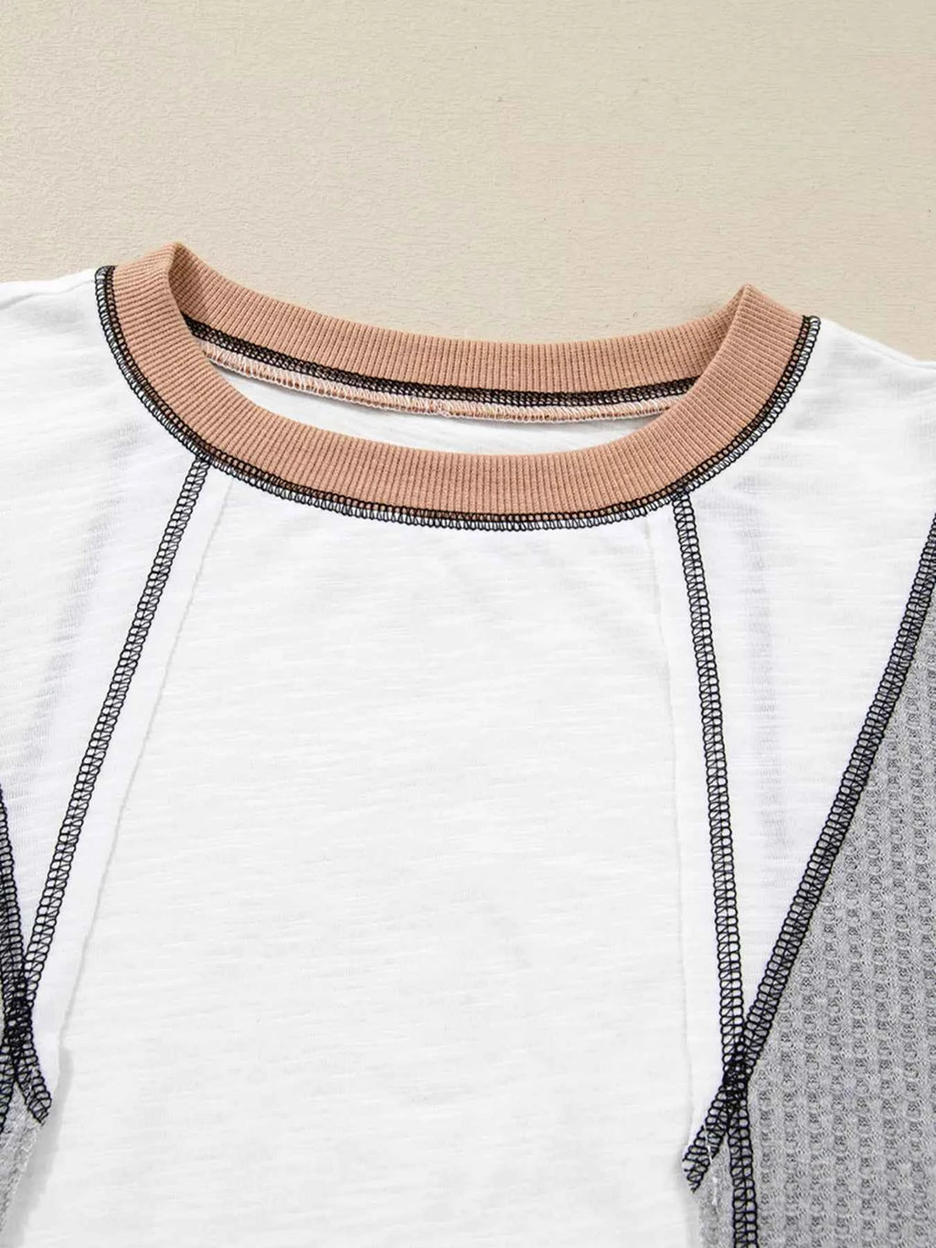Color Block Textured Knit Patchwork Casual Top ed3a8734f7ed4ca99a48689815c47da7-Max-Origin