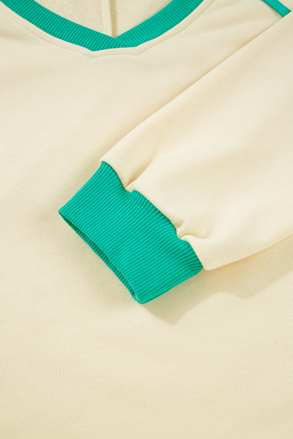 White Contrast Trim Colorblock Long Sleeve Pullover and Drawstring Shorts Set ee66336a72389529