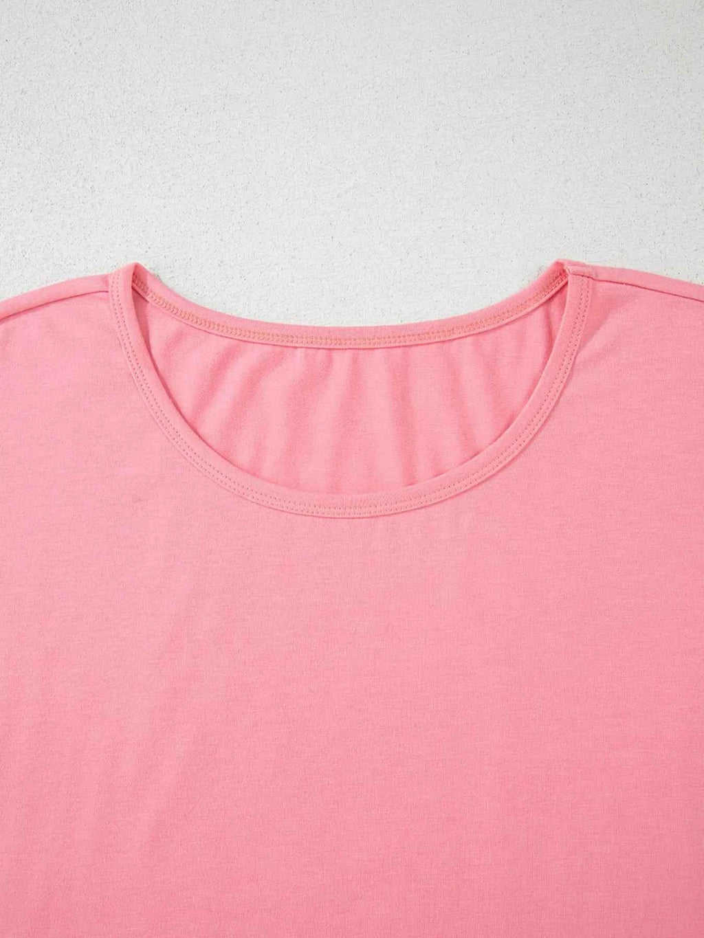 Ruffle Hem Round Neck Relaxed T-Shirt eeab77e1ee7940b1be5f431305ef40b4-Max-Origin