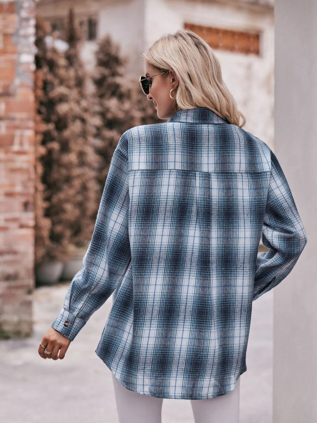 Plaid Button-Down Long Sleeve Shirt ef3bc7c5-5d85-4dc2-b576-627567c8aebf-Max-Origin
