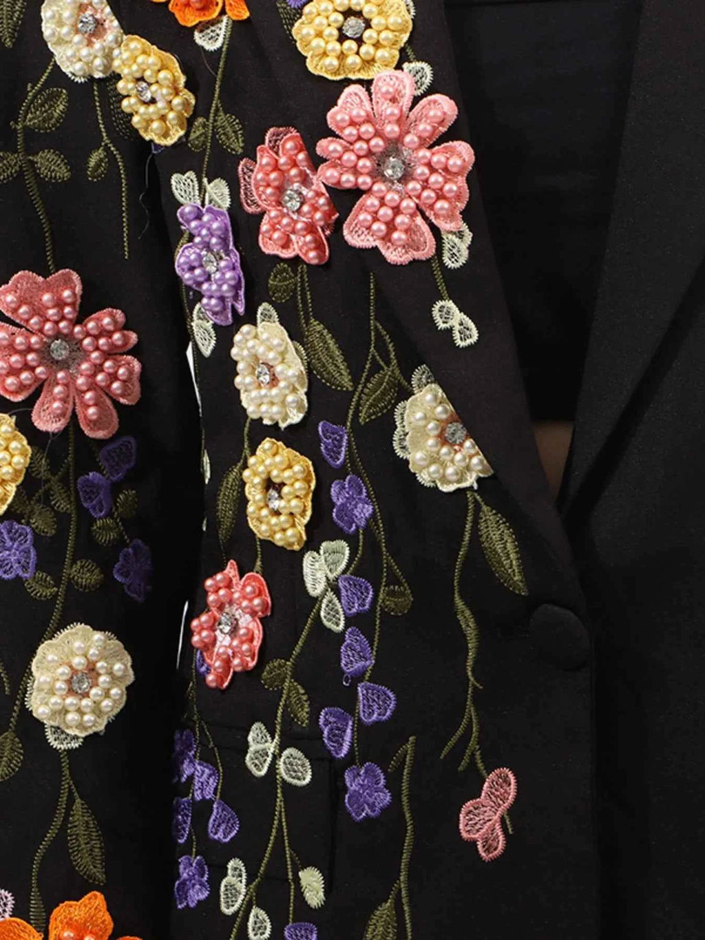 Pearl Detail Flower Lapel Collar Blazer ef4d4fc1-f9b9-4ded-97d9-e9f289820a26-Max-Origin