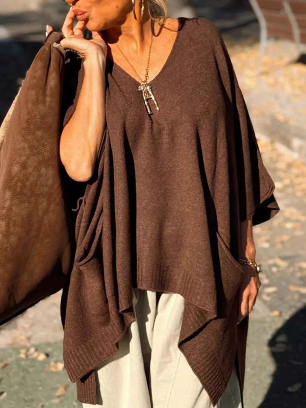 Ribbed Hem V-Neck Sweater efe38928-a8b1-4590-95b2-41d5f70f0a97-Max-Origin