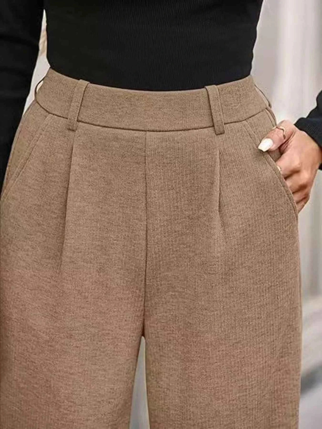 Wide-Leg Pants f078eca9d6084e4ebf41439e5d69957c-Max-Origin