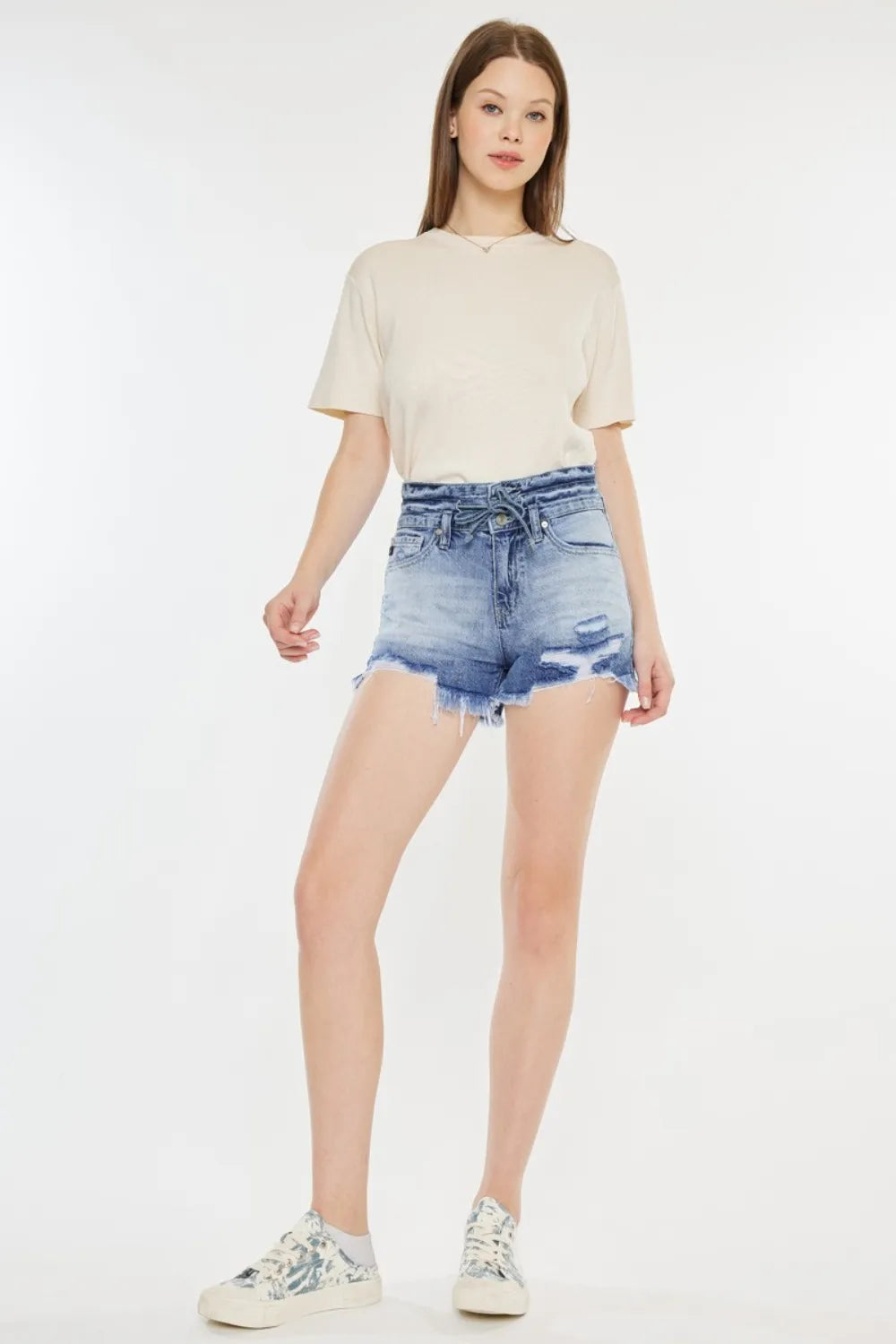 Kancan High Rise Frayed Hem Denim Shorts f13faa38-7f4a-4181-86d5-16d26e84a2c0-Max