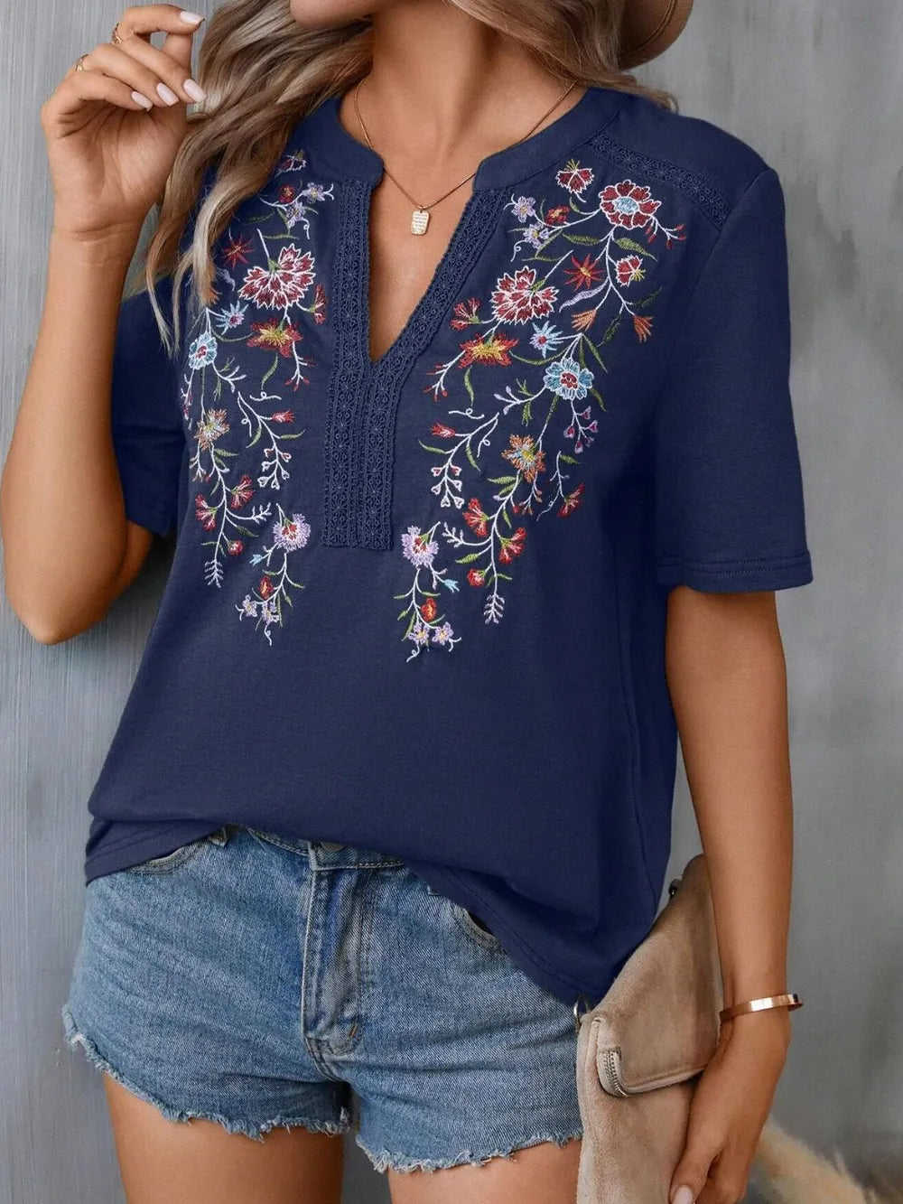 Embroidered Notched Short Sleeve T-Shirt f1dec44c-c3a1-4bec-b2e8-fb2e946bae32-Max