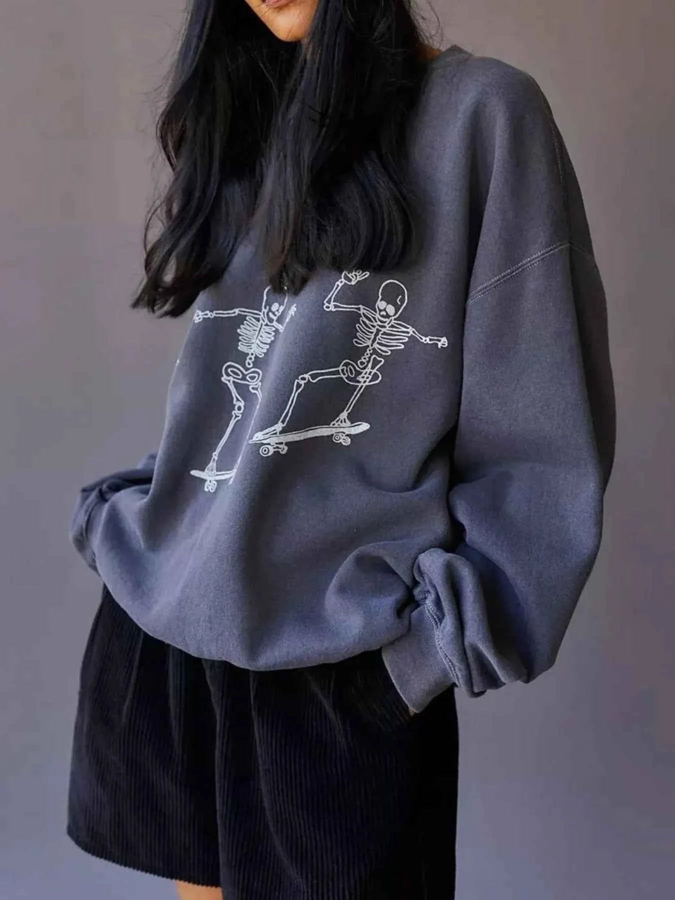Skeleton Graphic Oversized Sweatshirt Gray f21d1ec3-36e9-40bf-9e52-f97b6e97587a-Max-Origin
