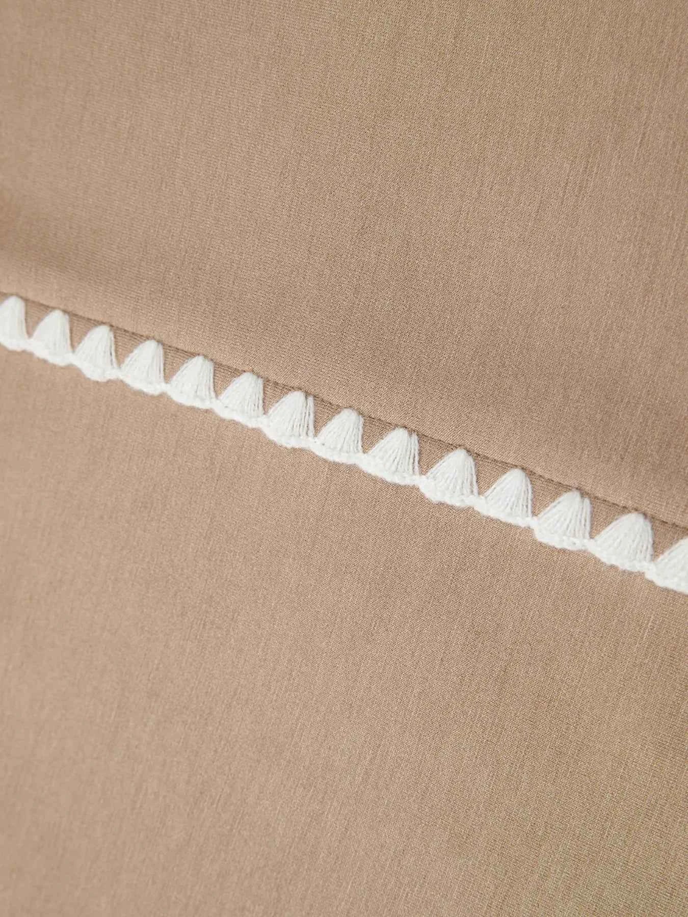 Contrast Trim Short Sleeve T-Shirt f2682e69daa34409a8b642fe914e4207-Max-Origin