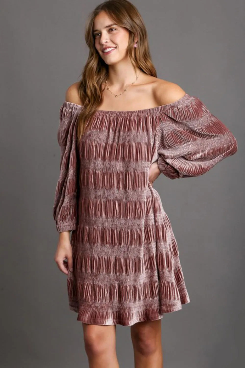 Umgee Off-Shoulder Balloon Sleeve Velvet Mini Dress Dusty Pink f29355b7-303e-44a5-8c49-6ecb904c8281-Max
