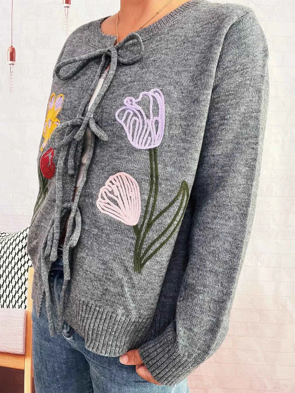 Floral Ribbed Hem Tie Front Cardigan f2c52029b0ad4c21b0a02eae2404056a-Max-Origin