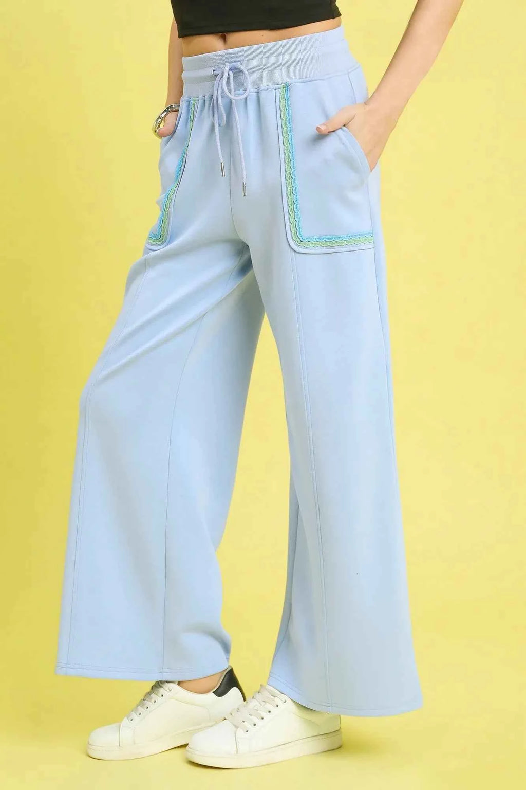 Umgee Drawstring Wide Leg Pants with Scallop Trim Detail f47cb50b-17ed-4b10-9c78-587dd21a9ea4-Max-Origin