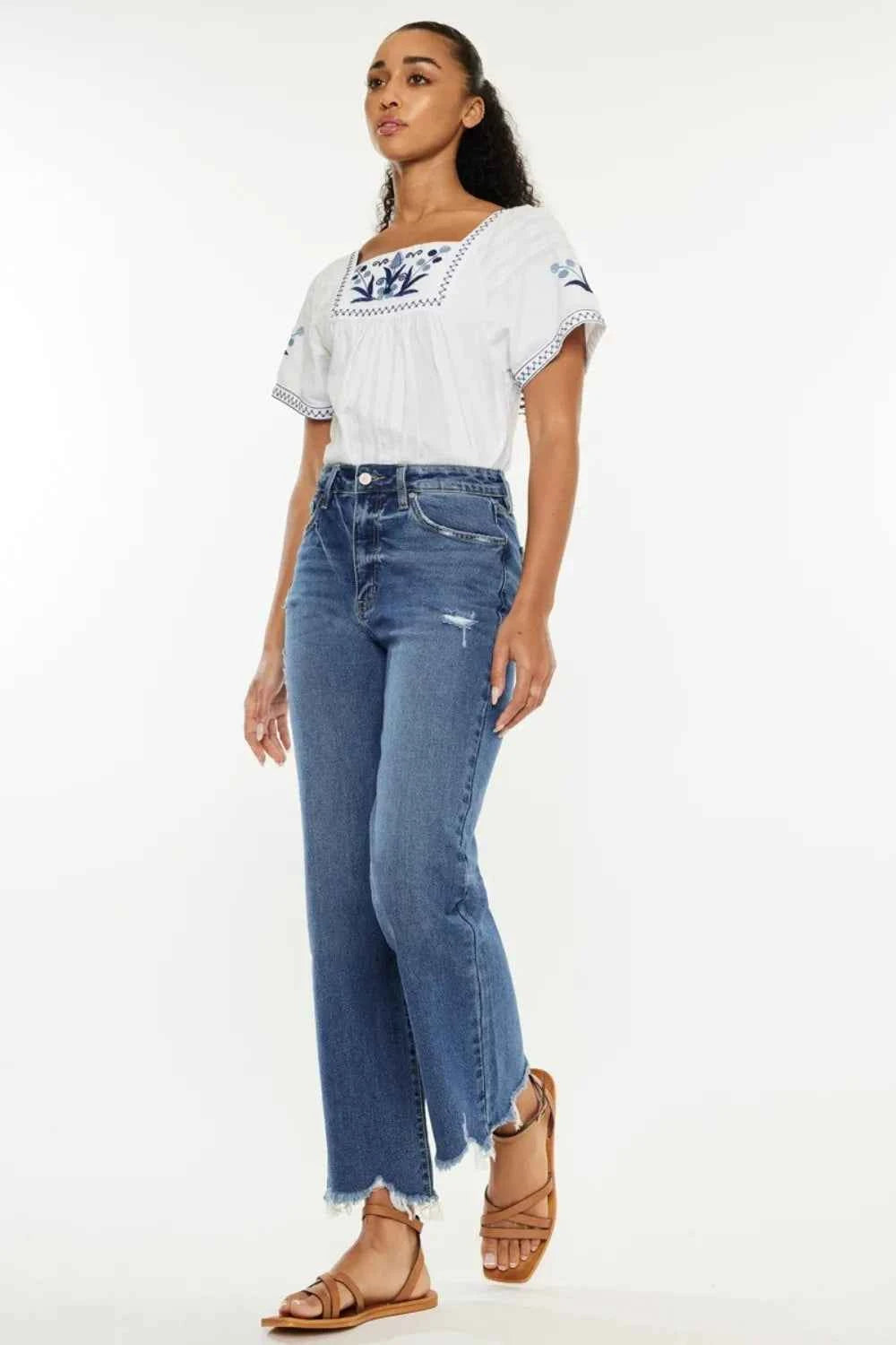 Kancan Full Size High Rise Slim Wide Leg Jeans f5286f08-6dcb-4d34-bfa5-ce672cb558c9-Max