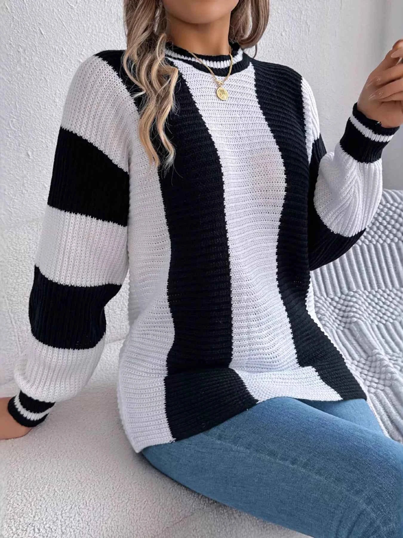 Color Block Round Neck Sweater f6d921ff614d45a0a9b315f6e8c6360f-Max-Origin