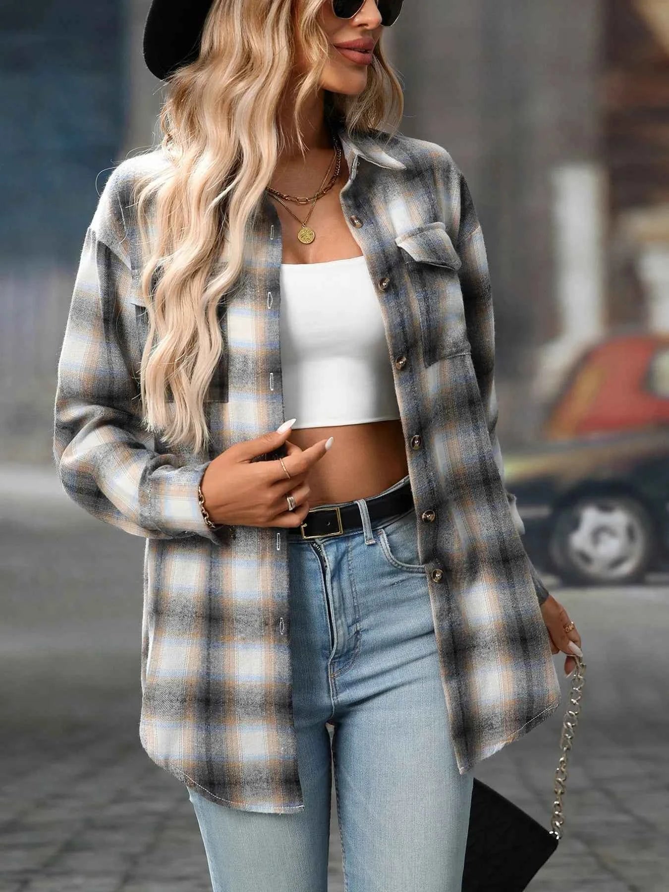 Oversized Plaid Button-Up Shirt f791b838-b867-44fc-92be-ce81222b9c1e-Max-Origin
