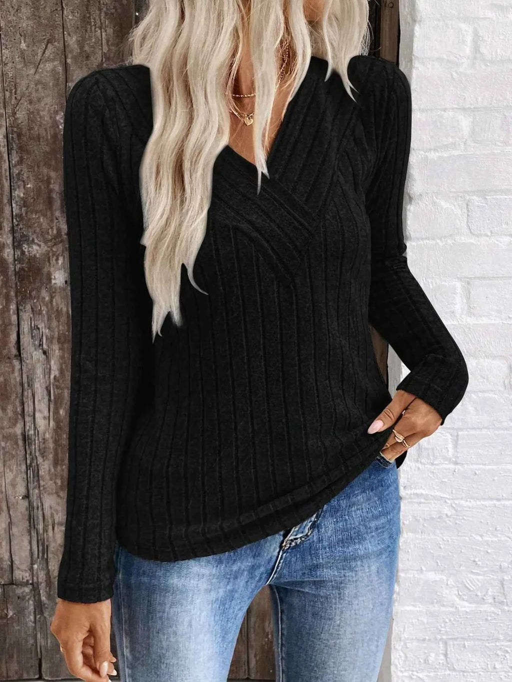 Ribbed V-Neck Long Sleeve Knit T-Shirt