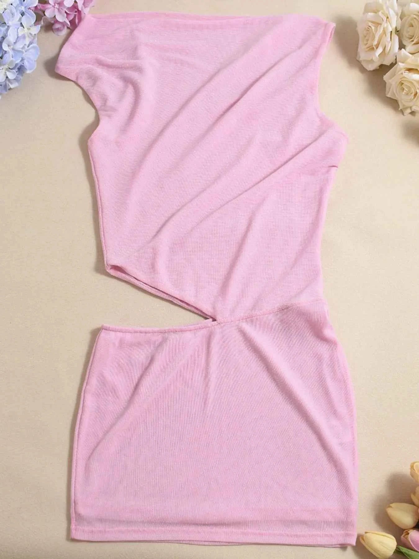 Cutout Single Shoulder Mini Dress f8c34066-48a8-455b-9b09-5b0fba25bef5-Max-Origin