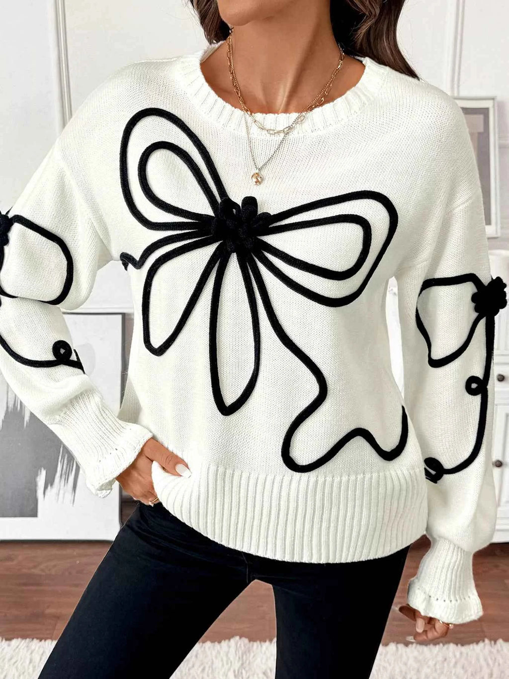 Bow Pattern Long Sleeve Sweater f8fe2a113c4545c795fba289c43d101d-Max-Origin