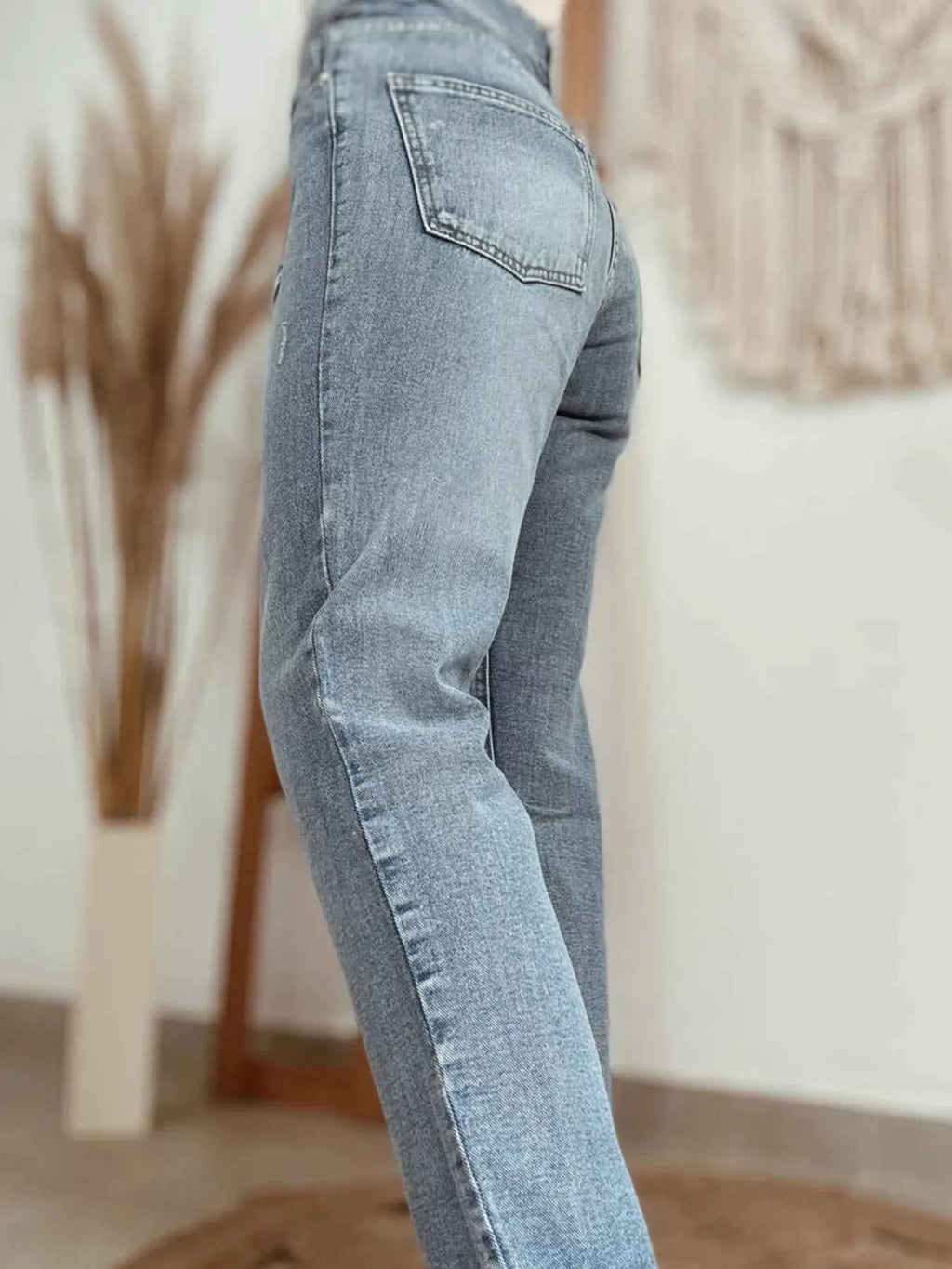 Distressed Ankle-length Straight Jeans f99c2e10679445bb825007c078c5241a-Max-Origin