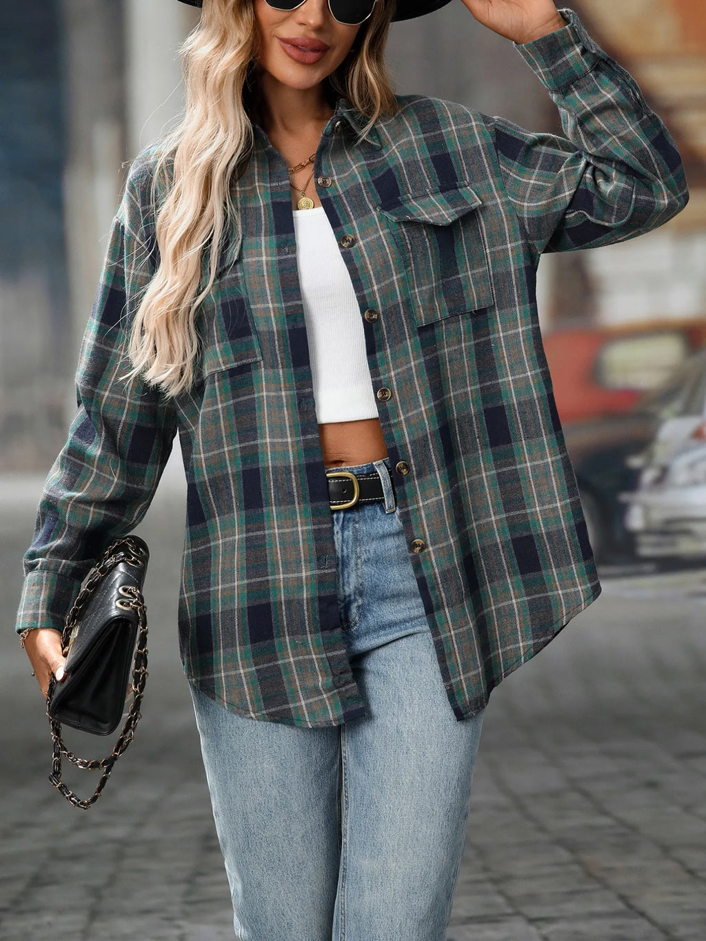 Oversized Plaid Button-Up Shirt f9f1471e-552d-452b-b983-408186b82266-Max-Origin