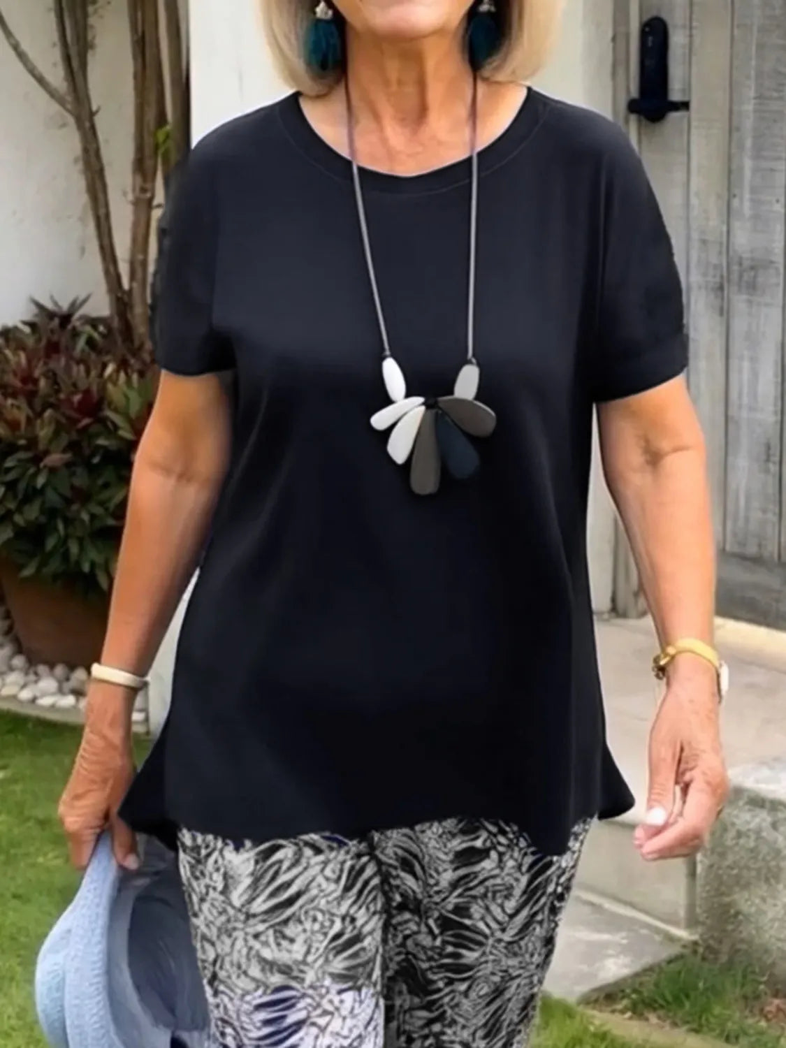 Full Size Round Neck Short Sleeve Top and Pants Set Plus Size fb5fffbf-0c9a-4183-b96d-3d814daaebf5-Max-Origin