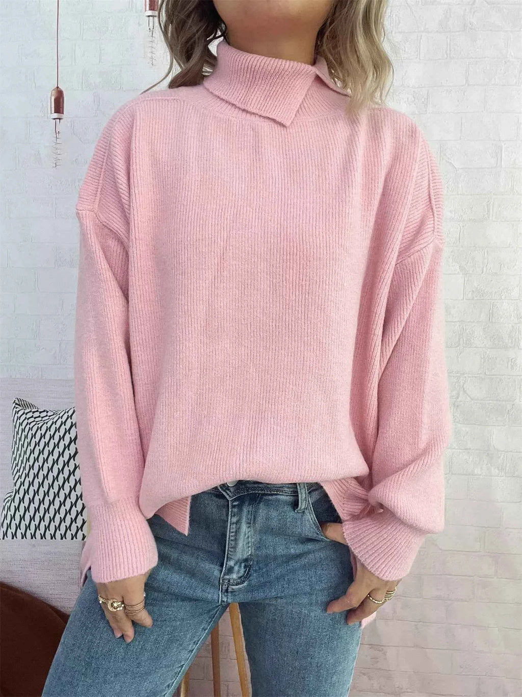 Slit Turtleneck Long Sleeve Sweater fbb6fc07a9e74f42989c99a43386baa9-Max-Origin